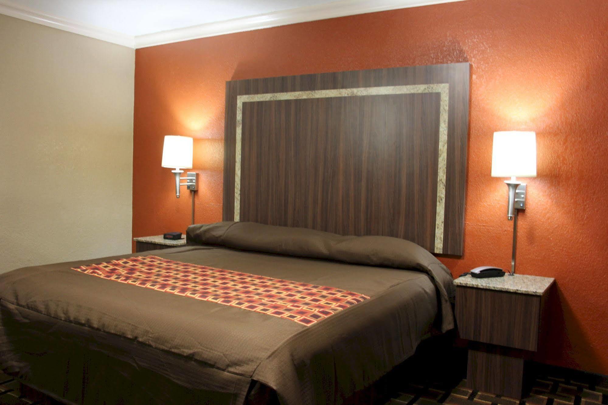 Budget Inn ليك ويلز المظهر الخارجي الصورة