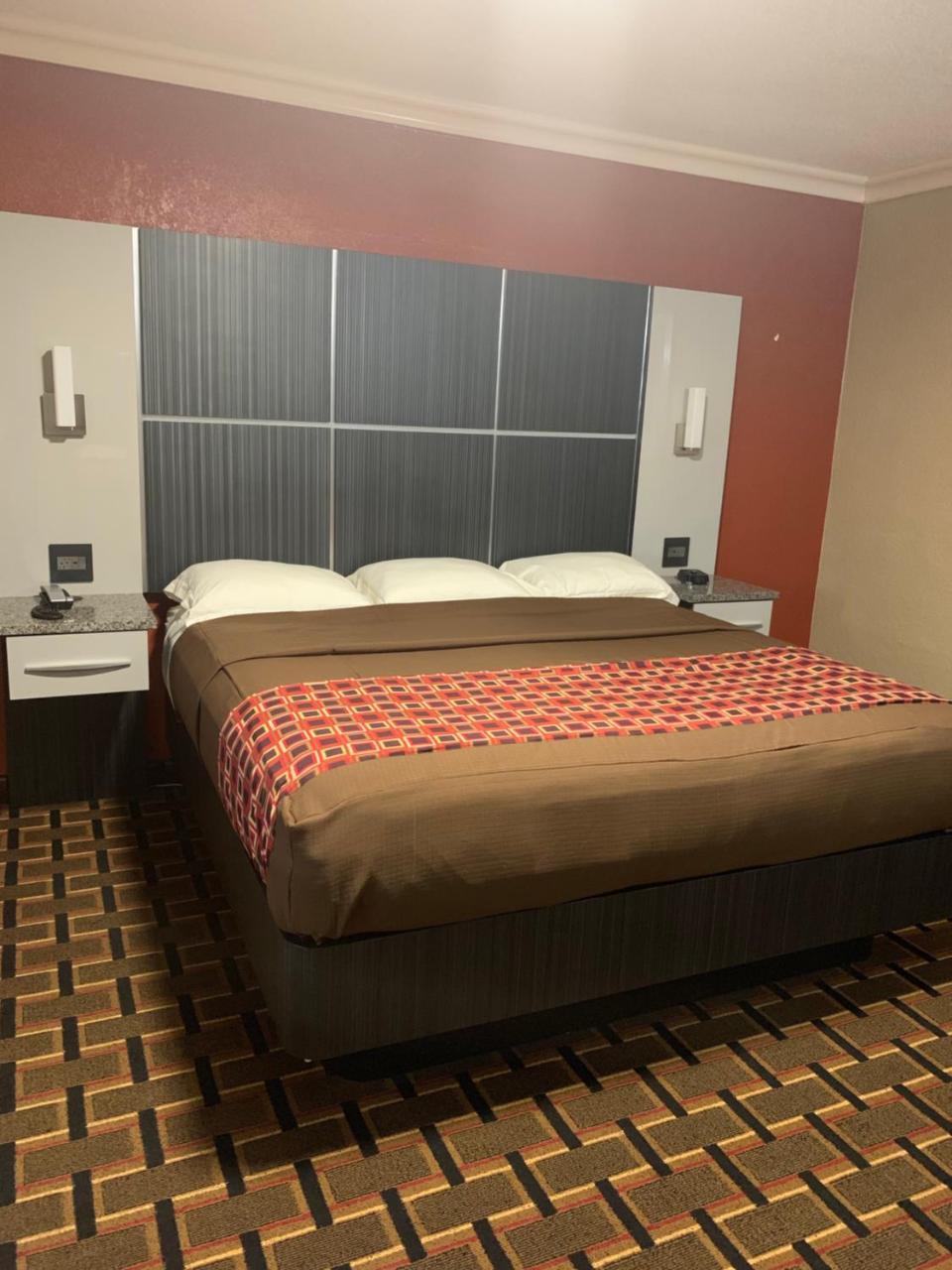 Budget Inn ليك ويلز المظهر الخارجي الصورة
